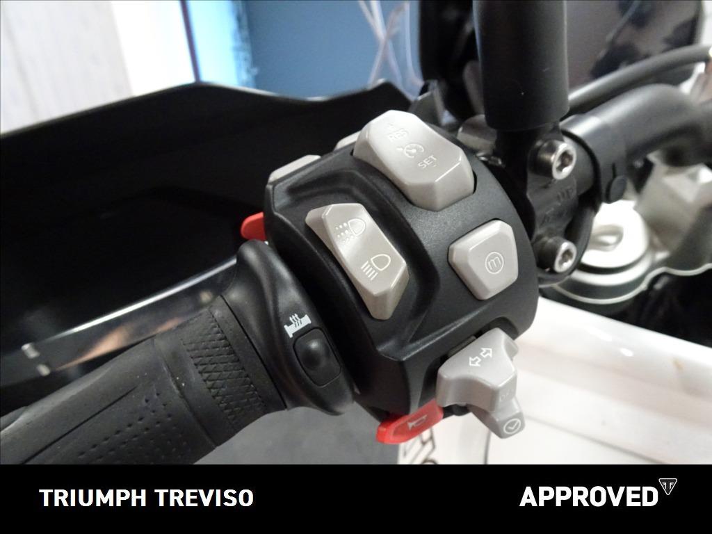 TRIUMPH Tiger 800 XCA Abs