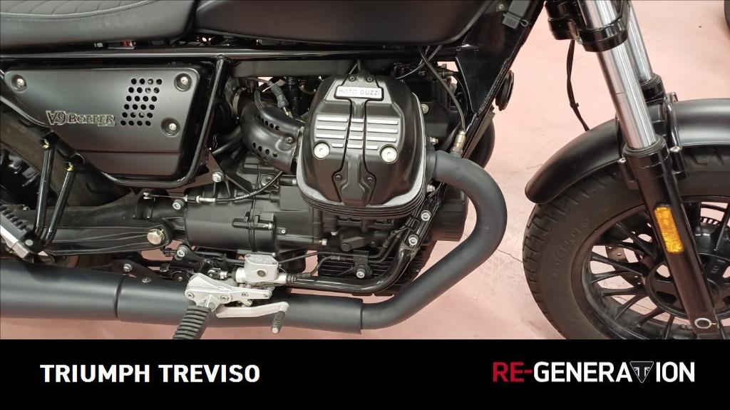 MOTO GUZZI V9 850 Bobber