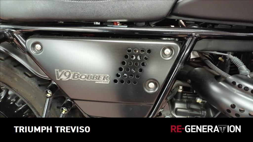 MOTO GUZZI V9 850 Bobber