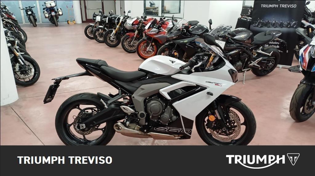 TRIUMPH Daytona 660 Abs