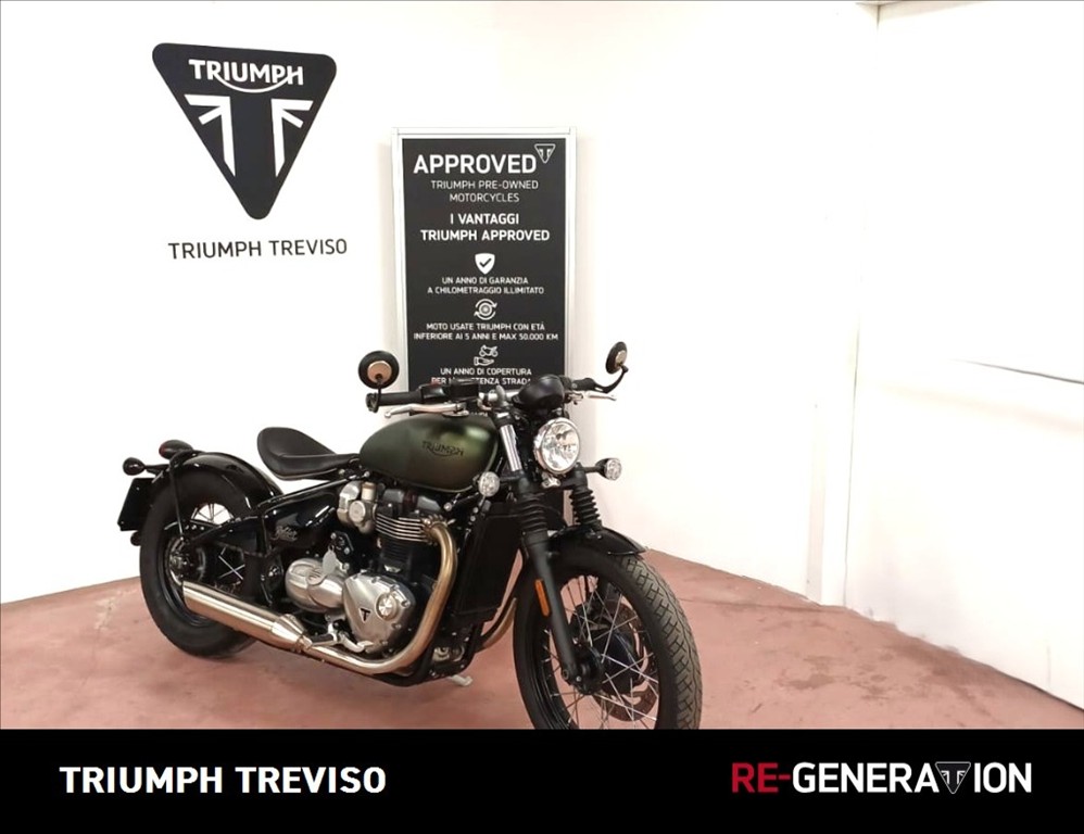 TRIUMPH Bonneville 1200 Bobber E5